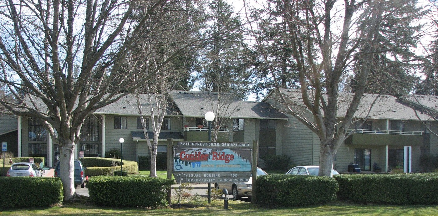 Conifer Ridge in Port Orchard, WA - Building Photo