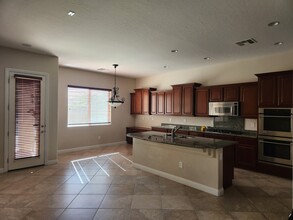 4009 Mantle Ave in North Las Vegas, NV - Building Photo - Building Photo