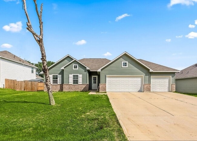 26579 Pin Oak Dr in Hempstead, TX - Building Photo - Building Photo