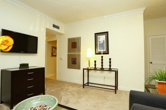 Lantana Hills in Austin, TX - Building Photo - Building Photo