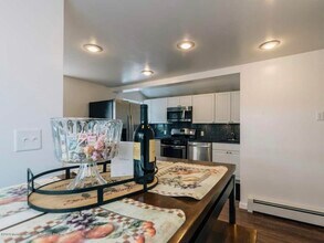 8 Surf St in Sea Bright, NJ - Building Photo - Building Photo