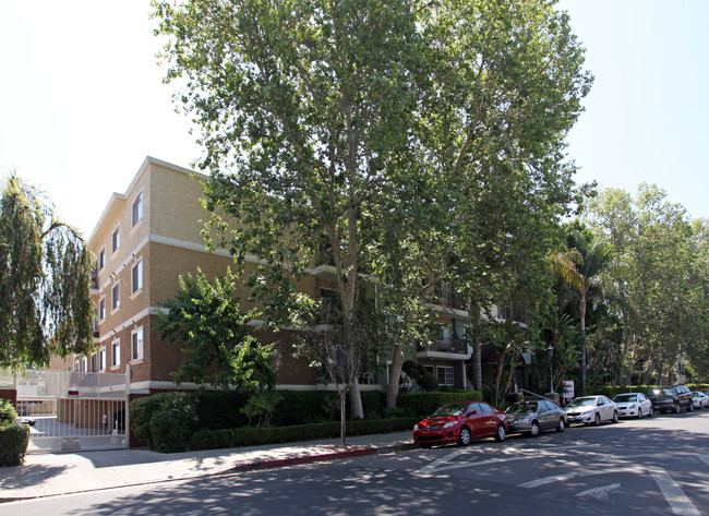 Encino Towers in Encino, CA - Building Photo - Building Photo