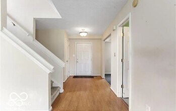 4344 Teakwood Ln in Greenwood, IN - Building Photo - Building Photo