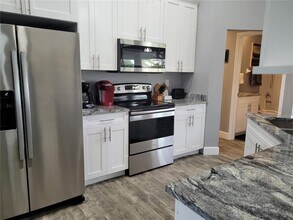 1128 SW 45th Terrace in Cape Coral, FL - Building Photo - Building Photo