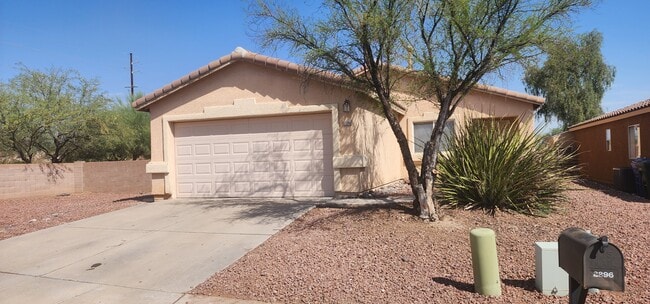 property at 2296 W Frostwood Ln