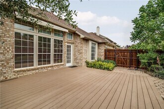 11017 Knoxville Ln in Frisco, TX - Foto de edificio - Building Photo