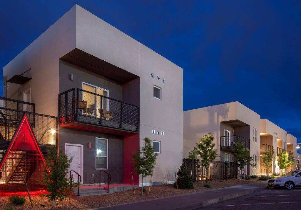 De Anza - Nob Hill Luxury Apartments in Albuquerque, NM - Foto de edificio