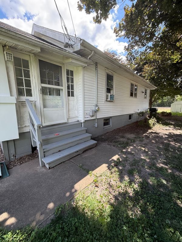 326 E Sheen Ave in East Peoria, IL - Building Photo - Building Photo