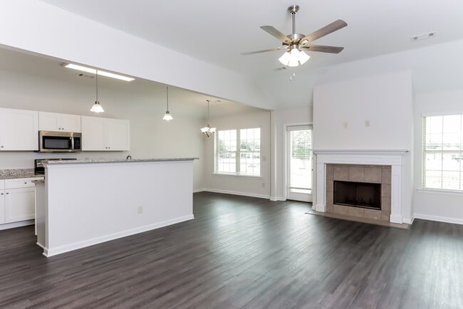 12 Hideaway Ln in Wetumpka, AL - Building Photo - Building Photo