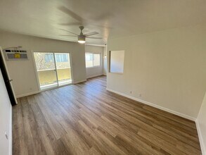 1322 Amherst Ave, Unit 1322-7 in Los Angeles, CA - Building Photo - Building Photo