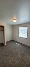 2311 Olive St in Cedar Falls, IA - Building Photo - Building Photo