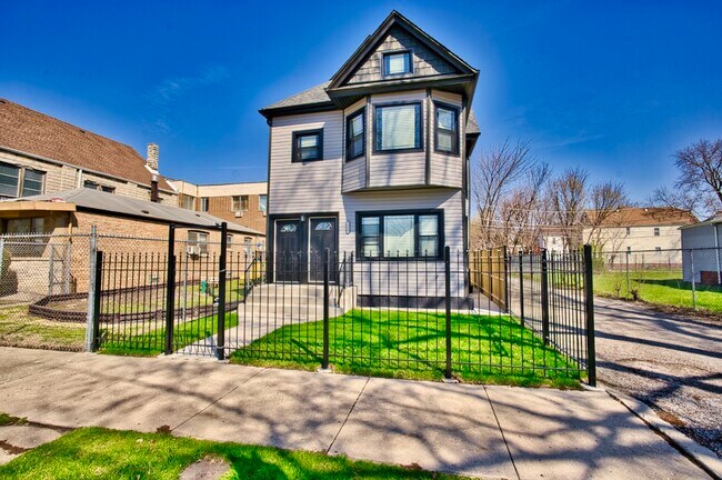 property at 1348 W 61st St