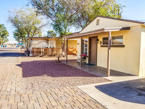 818 N 39th Ave in Phoenix, AZ - Building Photo - Other