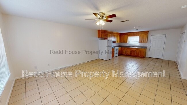 215 Damascus Rd in Enterprise, AL - Building Photo - Building Photo