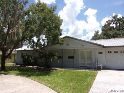 1032 S Bel Air Dr in Inverness, FL - Building Photo