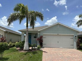 8821 Swell Brooks Ct in North Fort Myers, FL - Building Photo