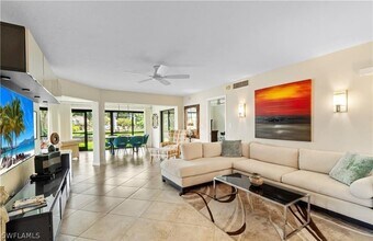 5890 Via Lugano in Naples, FL - Building Photo - Building Photo