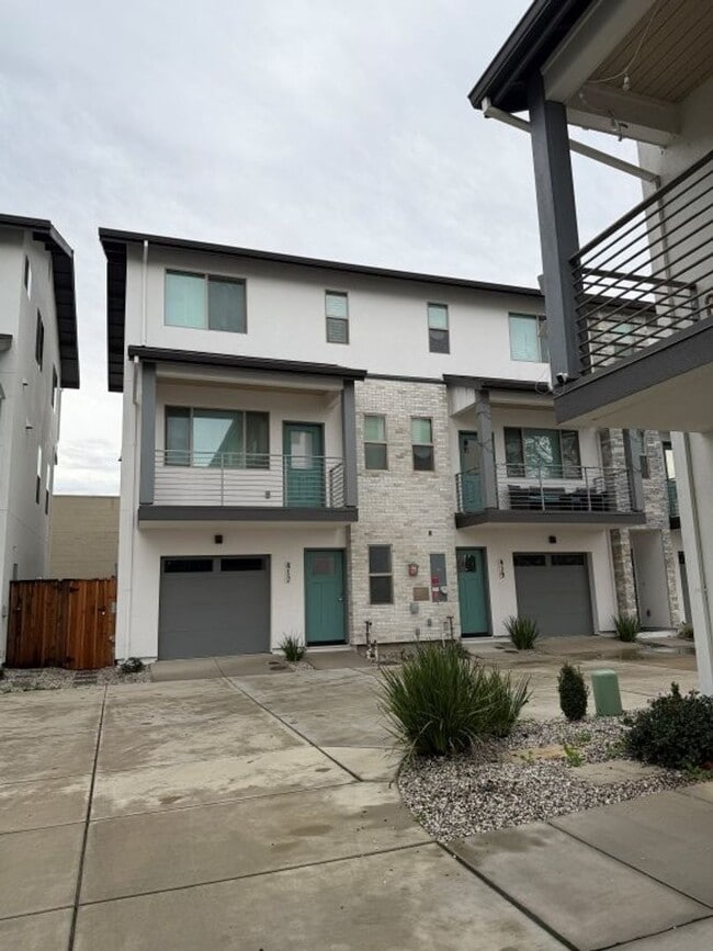 property at 417 Cleveland St