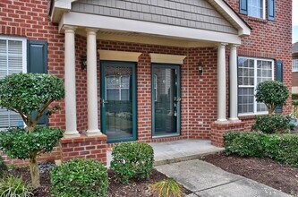 5237 Elston Ln in Virginia Beach, VA - Building Photo - Building Photo