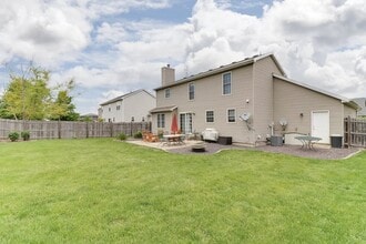 2867 Blue Heron Rd in Normal, IL - Building Photo - Building Photo