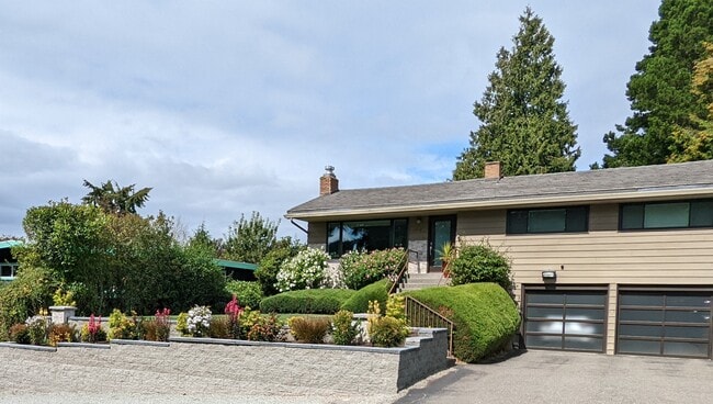 property at 1412 SW 130th St