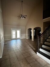 431 Puig Dr in Laredo, TX - Building Photo - Building Photo
