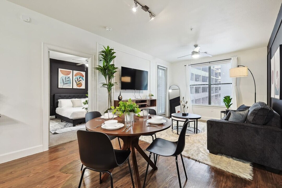 5445 Town and Country Blvd in Frisco, TX - Building Photo