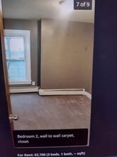 21 Liberty St, Unit 21, right side of duplex in Newton, NJ - Foto de edificio - Building Photo