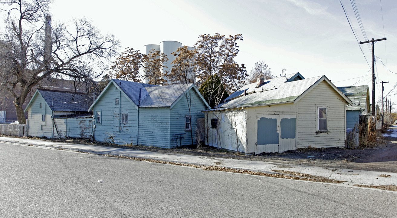 204 E Main St in Nyssa, OR - Building Photo