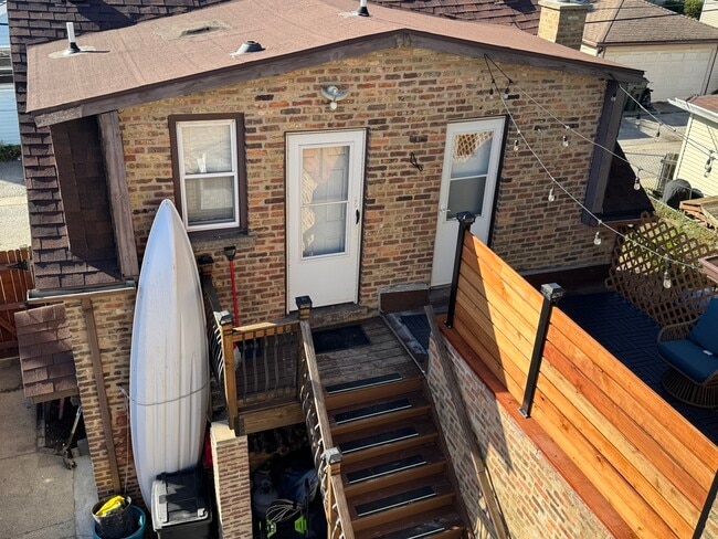 property at 4432 N Nagle Ave