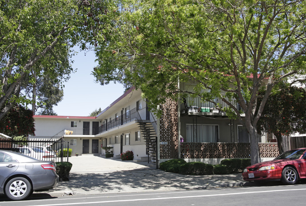 1024 47th St in Emeryville, CA - Building Photo