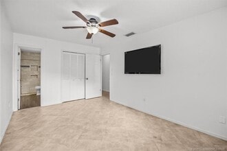 1250 SE Petunia Ave in Port St. Lucie, FL - Building Photo - Building Photo