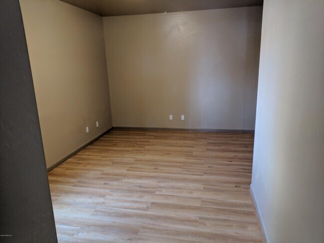 971 Fairway Dr in Dewey, AZ - Building Photo - Building Photo