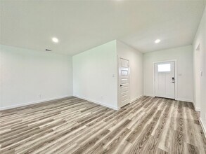 31511 Corsham Cv Ct in Fulshear, TX - Building Photo - Building Photo