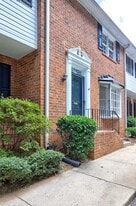 6520 Roswell Rd in Sandy Springs, GA - Building Photo