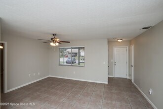 1130 Emerald Rd SE in Palm Bay, FL - Building Photo - Building Photo