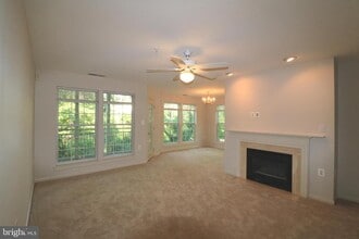 12000 Amber Ridge Cir in Germantown, MD - Building Photo - Building Photo