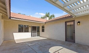 4303 Templeton St in Bakersfield, CA - Building Photo - Building Photo