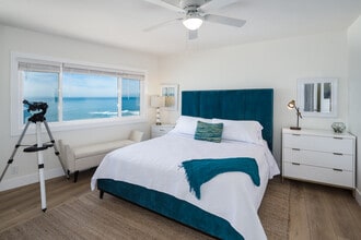 811 Buena Vista in San Clemente, CA - Foto de edificio - Interior Photo