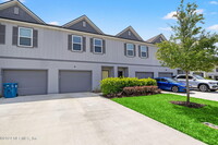 3252 Brookasher Dr in Jacksonville, FL - Foto de edificio - Building Photo