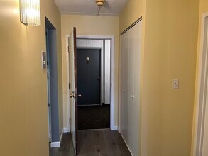 1550 Worcester Rd in Framingham, MA - Building Photo - Building Photo