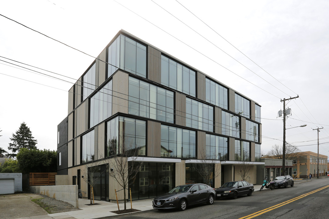 Oliver Apartments in Portland, OR - Foto de edificio