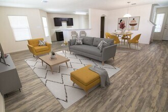 8703 Tesoro Hills in San Antonio, TX - Foto de edificio - Building Photo