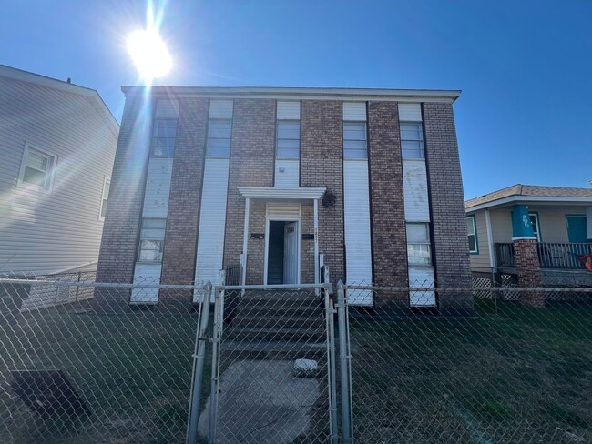 property at 1807 Ursuline St