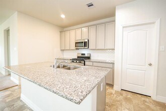 40634 Guillemont Ln in Magnolia, TX - Building Photo - Building Photo