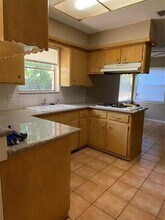 9711 S Petersham Dr in Houston, TX - Building Photo - Building Photo