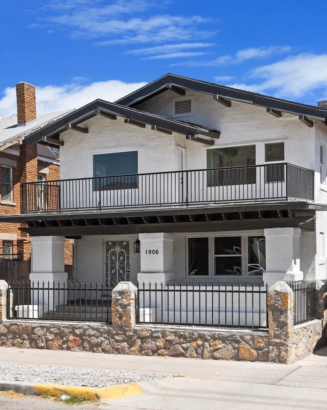 property at 1906 Yandell Dr