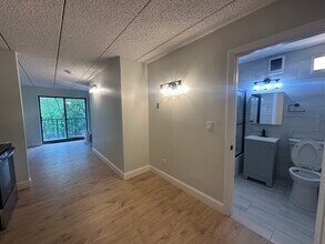 40 Cochituate Rd in Framingham, MA - Building Photo - Building Photo