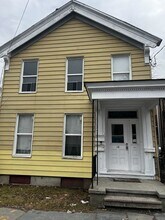 14 101st St in Troy, NY - Building Photo - Building Photo