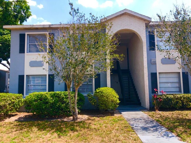 property at 2525 N Alafaya Trail